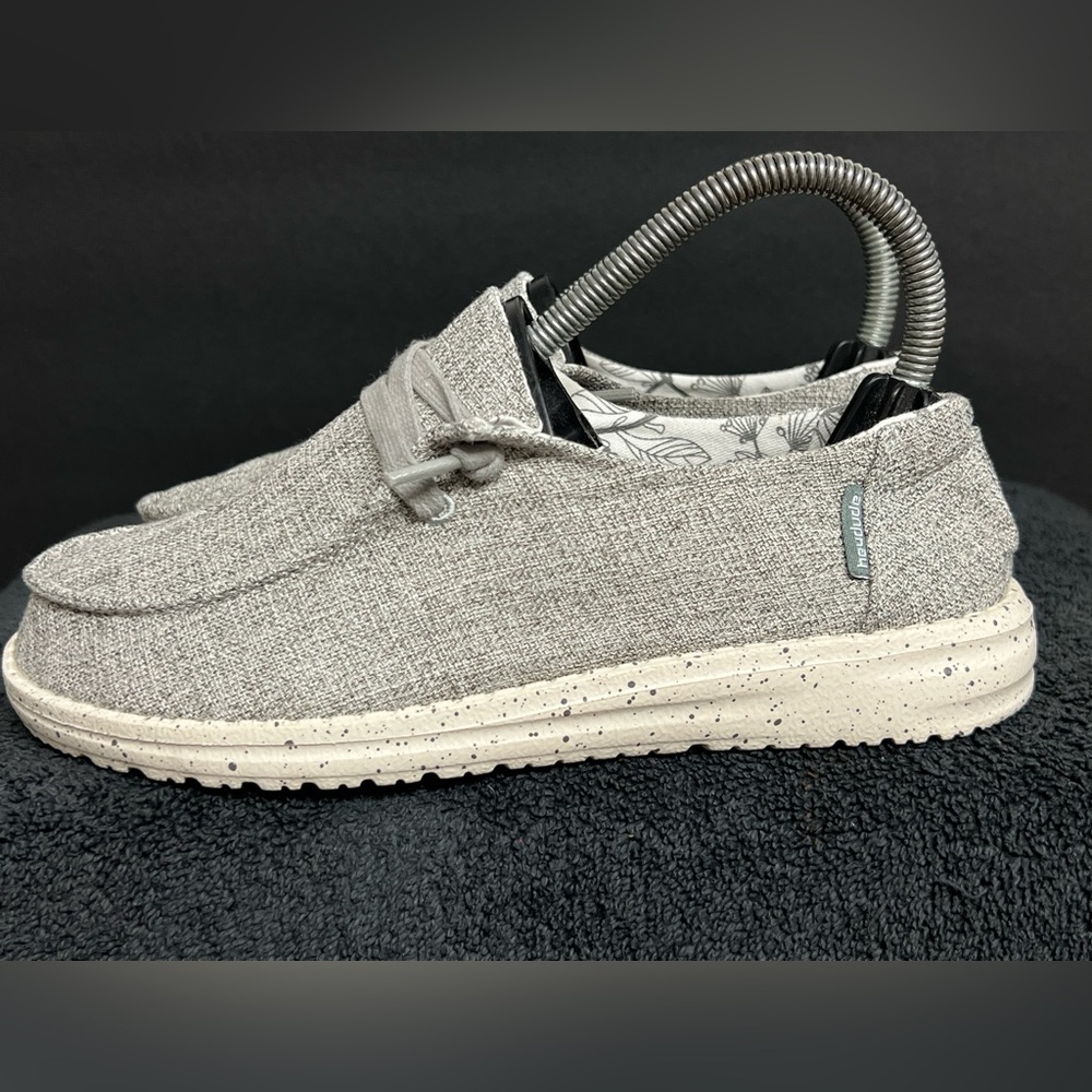 NWT Hey Dude Wendy L Linen Women's Shoes Size 5Grey Slip On Comfort Loafer